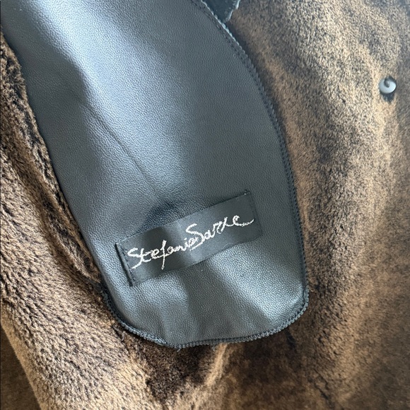 Women’s Black suede and brown shearling coat. Woman’s size 10. - Picture 2 of 6